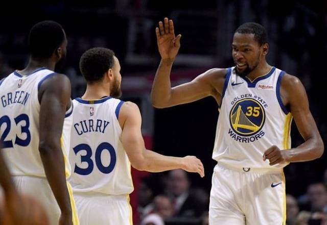 演追身盖帽 演追身盖帽